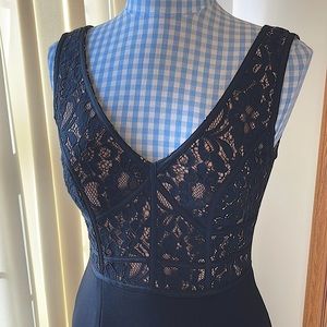NWT Cache Lace/Black Long Dress